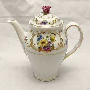 Elegant Floral Porcelain Teapot with Rose Lid